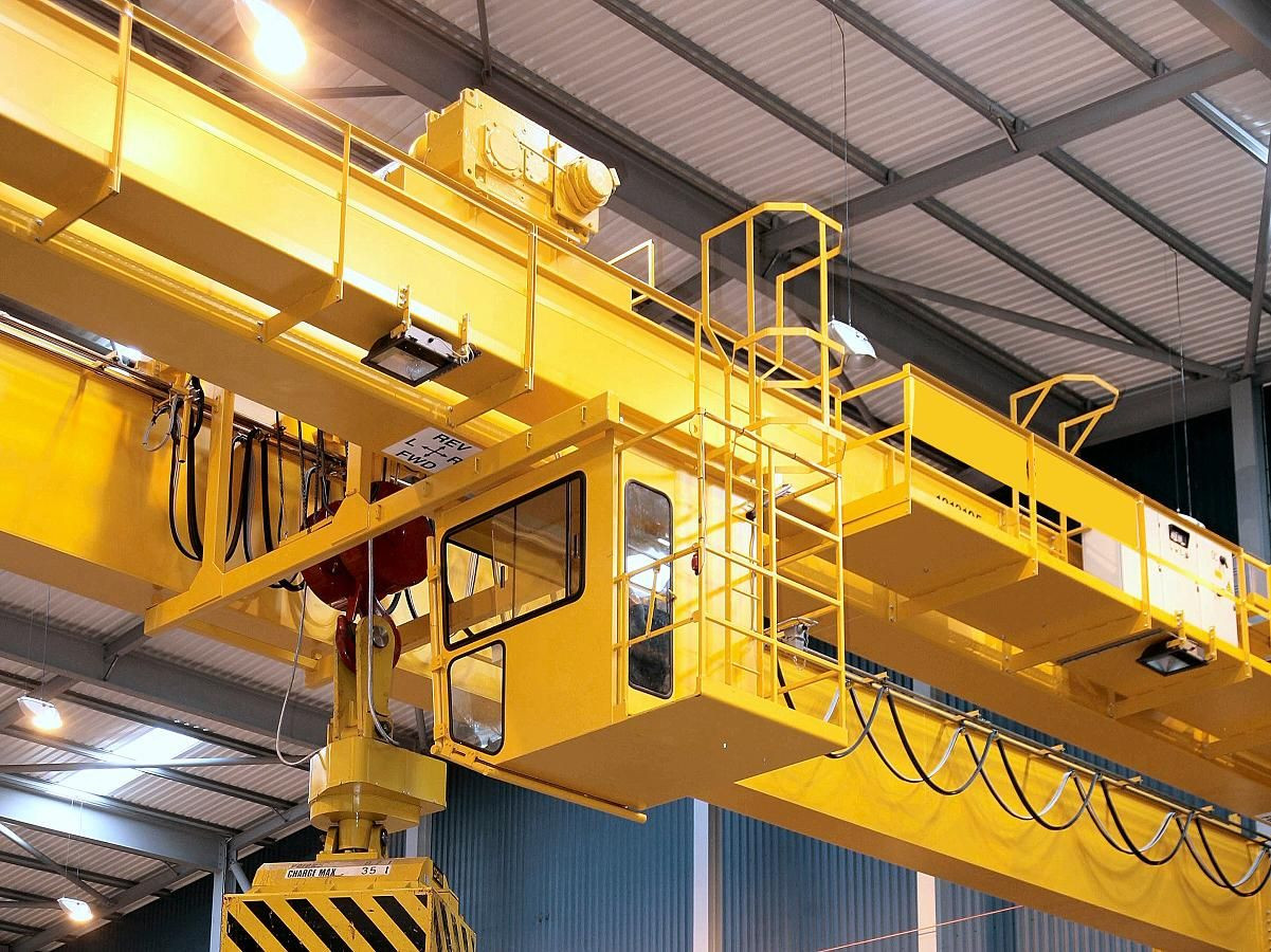 Körpülü kran operatoru